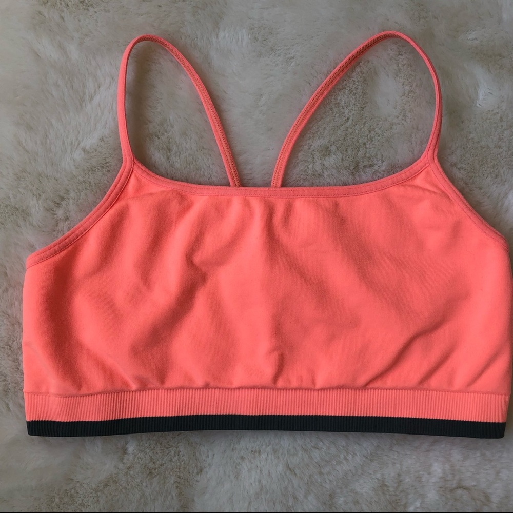 GAP Body Unlined Seamless Racerback Spaghetti Strap Sports Bra - Medium